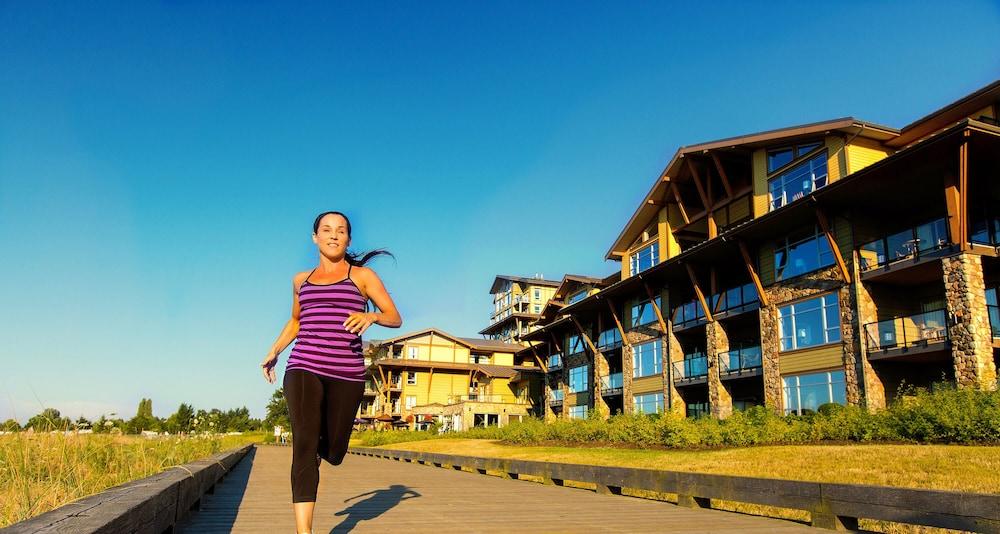 The Beach Club Resort — Bellstar Hotels & Resorts Parksville Eksteriør billede